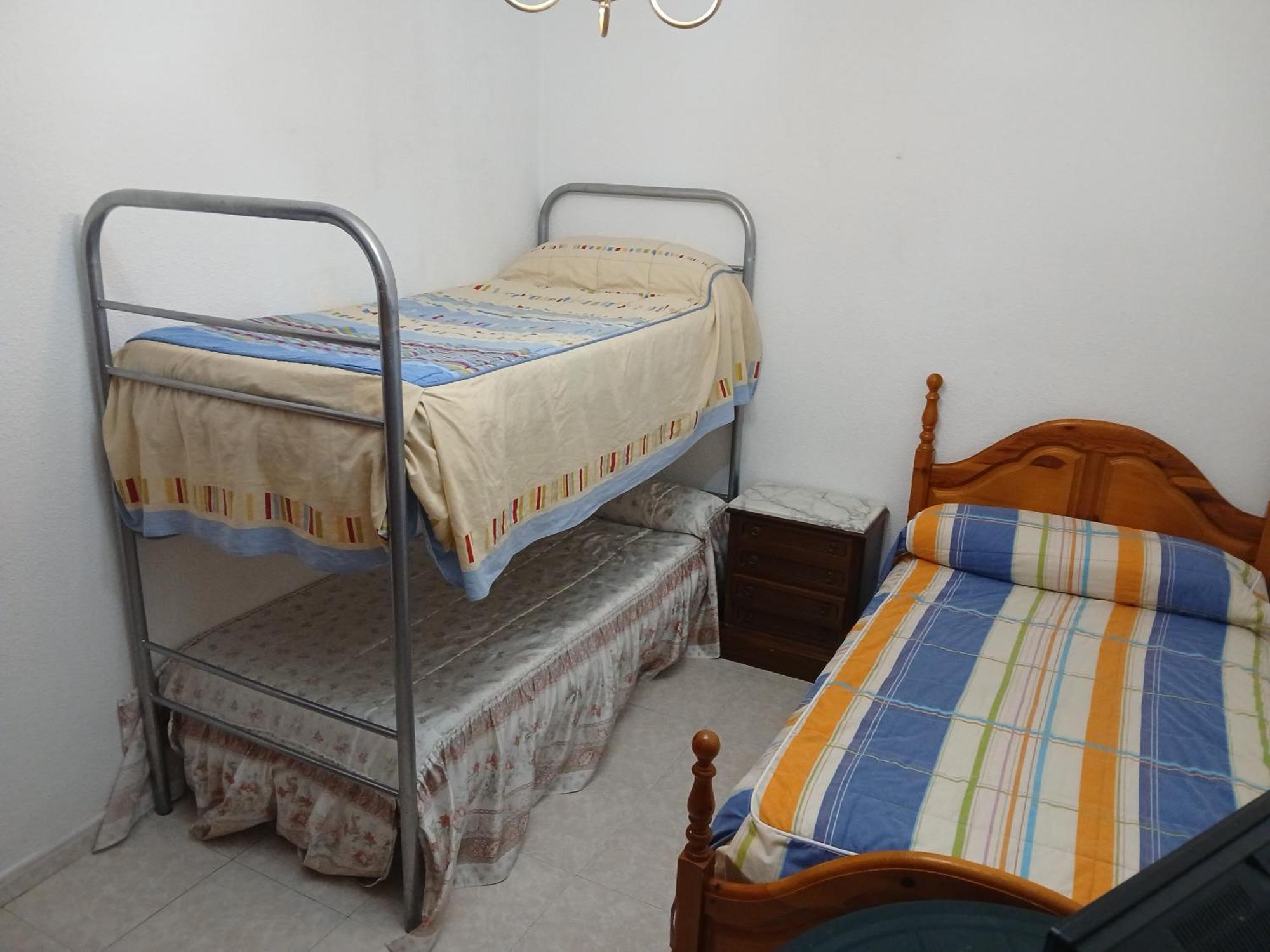 Habitacion Privada Triple Toledo Kültér fotó